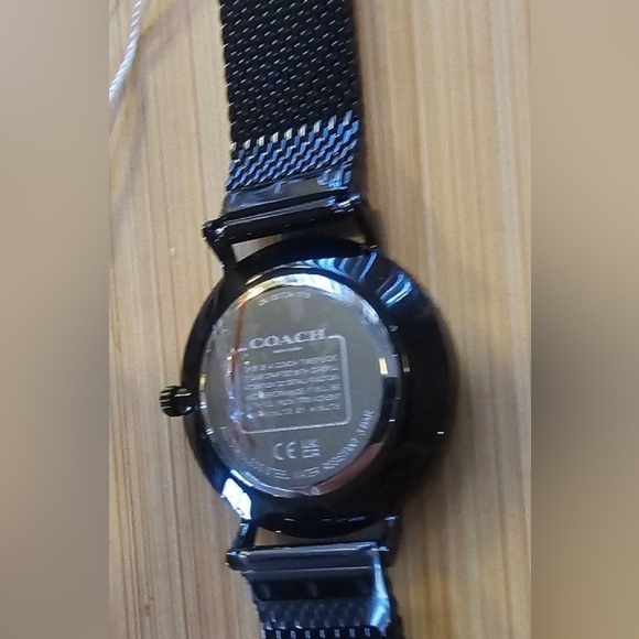 Coach Perry Watch With 36mm Black Face & Black MeshBracelet - Picture 5 of 7